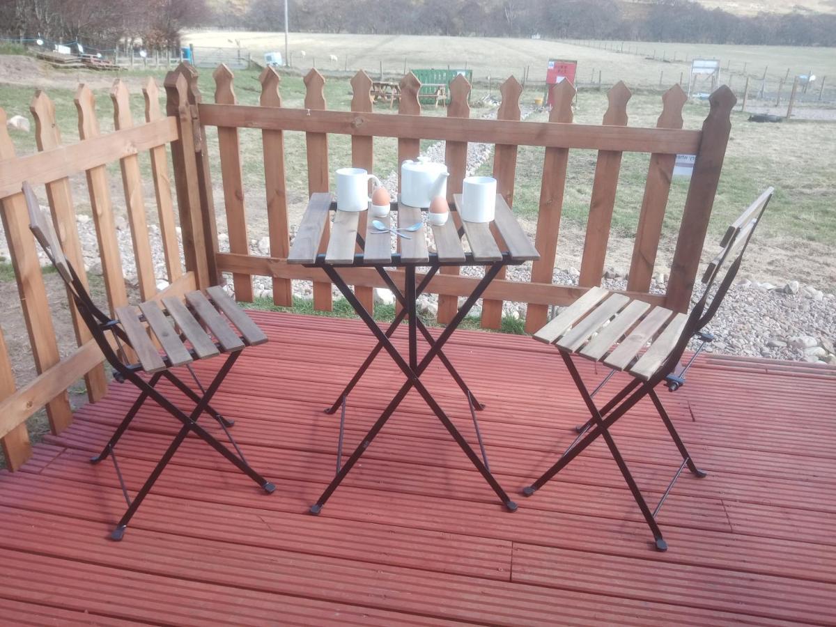 Wee Hoose Glamping 3 Hotell Kinbrace Eksteriør bilde